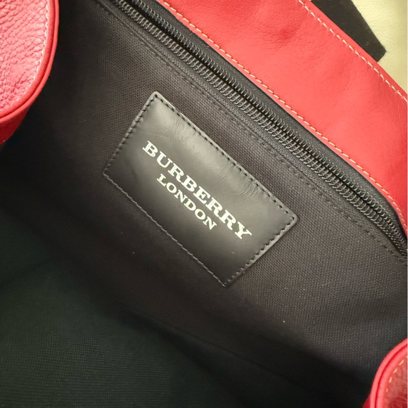 Burberry London Elegant Red Tote Bag - Picture 5 of 8